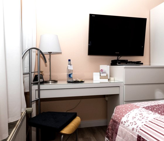 Studio - SAT-TV en DVD, © Gerhard Müller Studio - SAT-TV en DVD, © Gerhard Müller