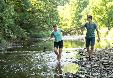 Stausee Prümalroute - Paar in der Prüm Stausee Prümalroute - Paar in der Prüm