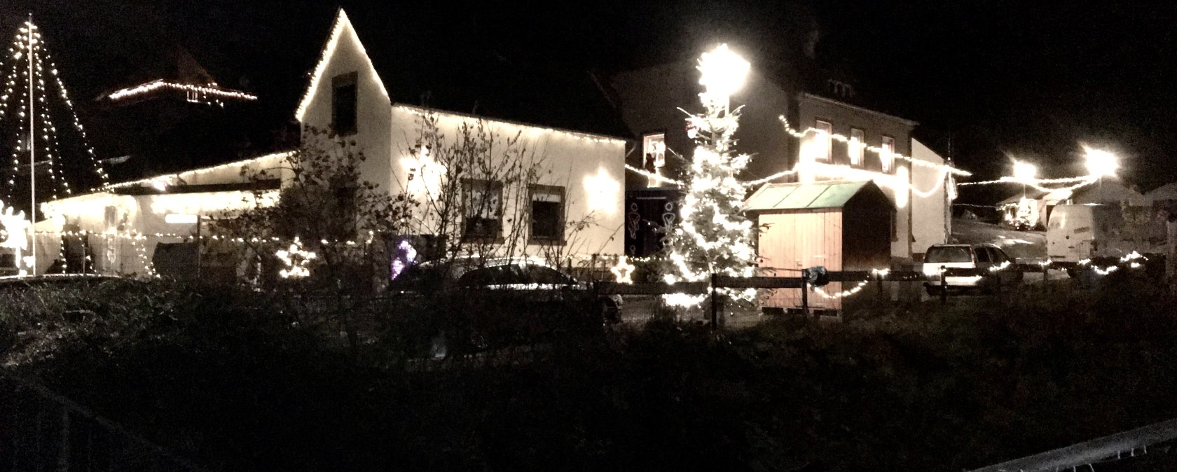 Weihnachtliche Eidenbachstraße, © TI Bitburger Land Weihnachtliche Eidenbachstraße, © TI Bitburger Land