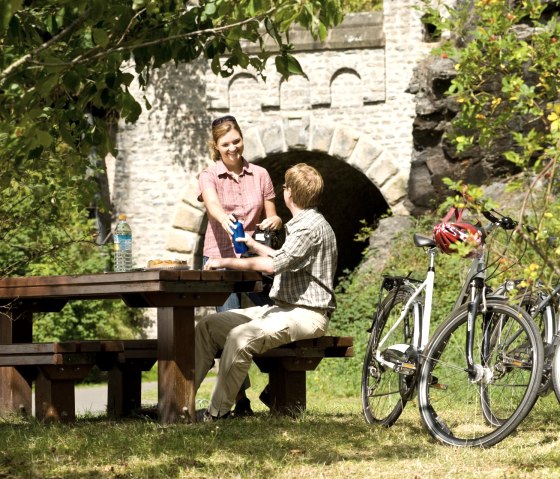 Rest along the Enz cycle path, © Eifel Tourismus GmbH/D. Ketz Rest along the Enz cycle path, © Eifel Tourismus GmbH/D. Ketz