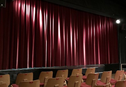 Stage, © Pixabay Stage, © Pixabay