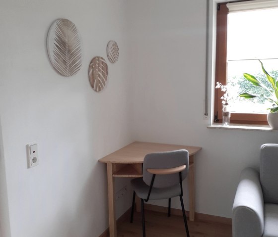 Kleine Schreibecke im Wohnbereich Kleine Schreibecke im Wohnbereich