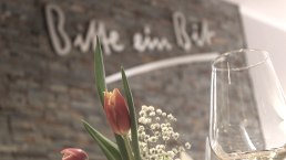 Bitte ein Bit - Eifelbräu, © Christian Poss - Eifelbräu Bitte ein Bit - Eifelbräu, © Christian Poss - Eifelbräu