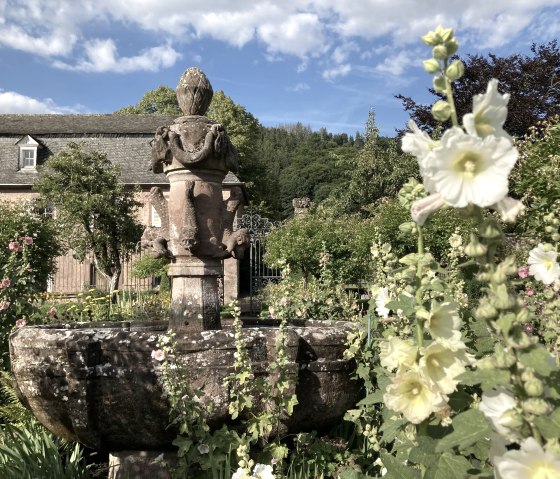 Schloss Malberg Eiserner Garten, © Tourist-Information Bitburger Land Schloss Malberg Eiserner Garten, © Tourist-Information Bitburger Land