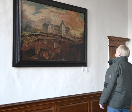 schloss-malberg-blick-auf-bild-c-ti-bitburger-land schloss-malberg-blick-auf-bild-c-ti-bitburger-land