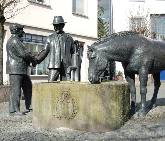 Brunnen "Pferdemarkt", © Tourist-Information Bitburger Land Brunnen "Pferdemarkt", © Tourist-Information Bitburger Land
