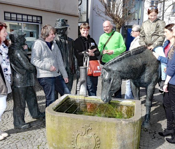 Gruppe am Pferdemarkt, © Tourist-Information Bitburger Land Gruppe am Pferdemarkt, © Tourist-Information Bitburger Land