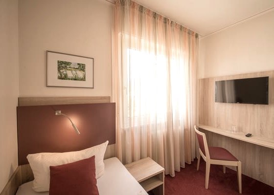 Einzelzimmer Einzelzimmer