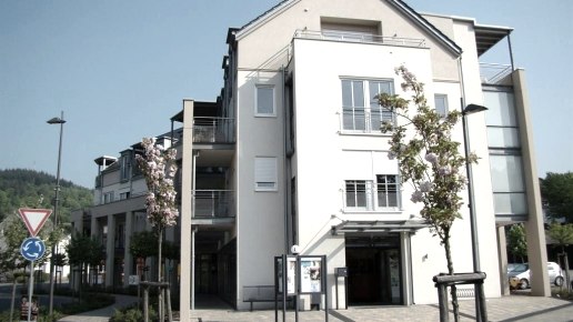 Ladestation neben der Tourist Information in Irrel, © Felsenland Südeifel Tourismus GmbH Ladestation neben der Tourist Information in Irrel, © Felsenland Südeifel Tourismus GmbH