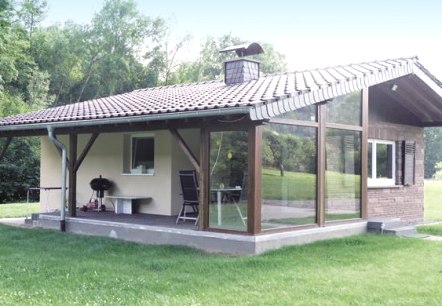 Hausansicht von der Seite Hausansicht von der Seite