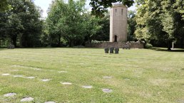 Ehrenfriedhof, © Tourist-Information Bitburger Land Ehrenfriedhof, © Tourist-Information Bitburger Land
