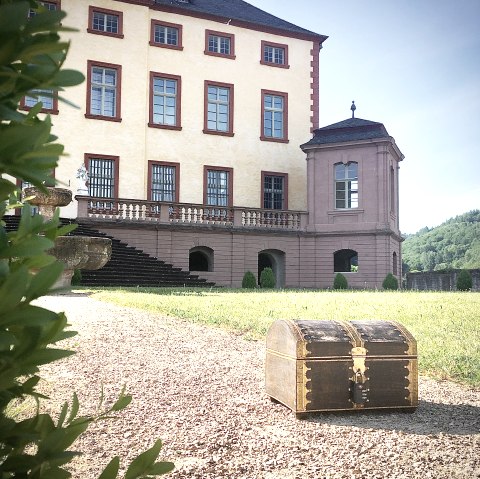 Schatzsuche Schloss-c- TI Bitburger Land, © TI Bitburger Land Schatzsuche Schloss-c- TI Bitburger Land, © TI Bitburger Land