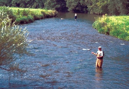 Angler im Kylltal, © TI Bitburger Land Angler im Kylltal, © TI Bitburger Land