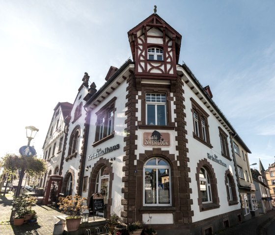 Café Sherlock in de misdaadhoofdstad Hillesheim, © Eifel Tourismus GmbH, D. Ketz