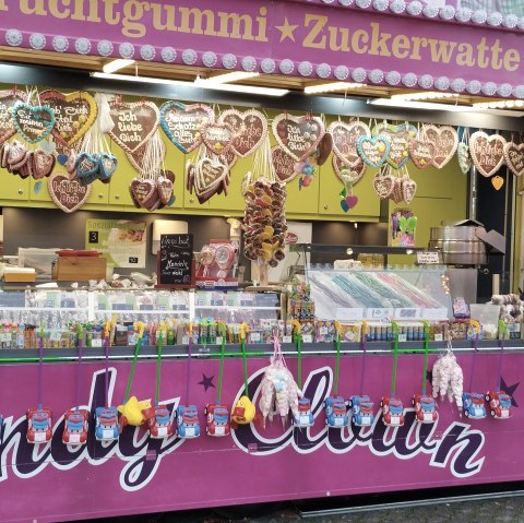 Bitburger Autumn Fair candy stall, © TI Bitburger Land
