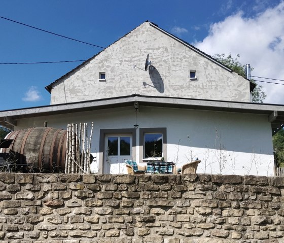 FeWo H&uuml;hn Au&szlig;enansicht(c)TIBitMeS (5)