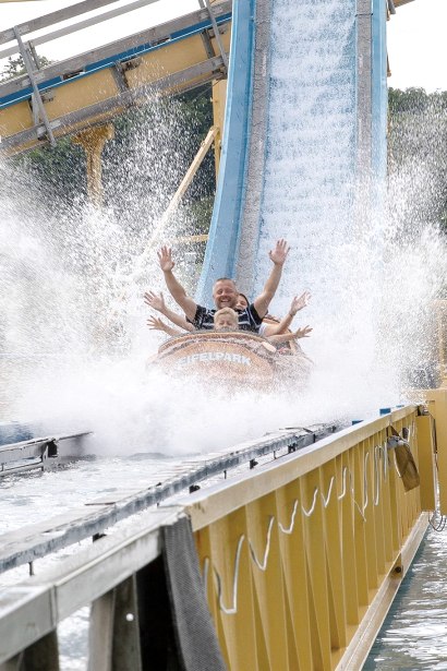 Eifelpark Wildwasserbahn Pirateninsel, © Eifelpark Gondorf