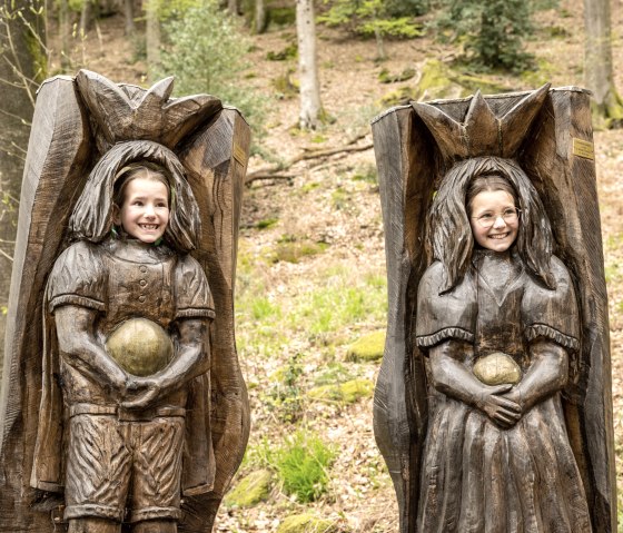 Devenir soi-même un personnage de conte de fées sur le sentier des contes de Bollendorf, © Eifel Tourismus GmbH, Dominik Ketz