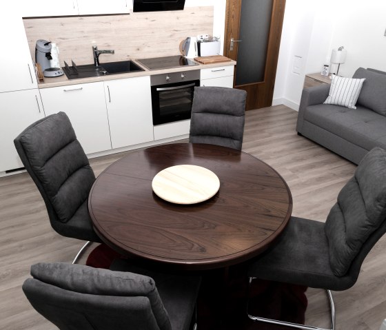APT - Dining area in the living kitchen, &copy; Gerhard M&uuml;ller
