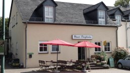 Dorfladen Metterich außen, © TI Bitburger Land