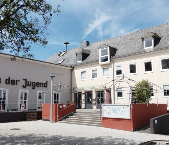 Außenansicht Haus der Jugend Bitburg, © TI Bitbuger Land