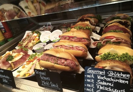 Mittagstisch 1 - Metzgerei Schares, &copy; Dieter Schares