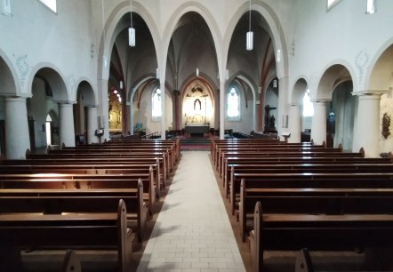 Liebfrauenkirche innen, © TI Bitburger Land