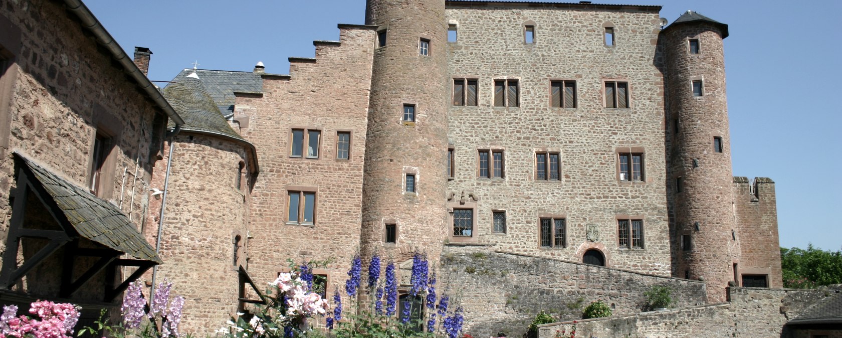 Fairytale Hamm Castle, © Tourist - Information Bitburger Land