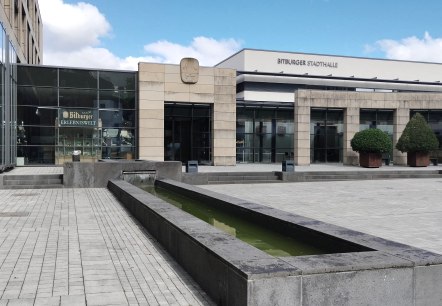 Au&szlig;enansicht Bitburger Stadthalle, &copy; TI Bitburger Land