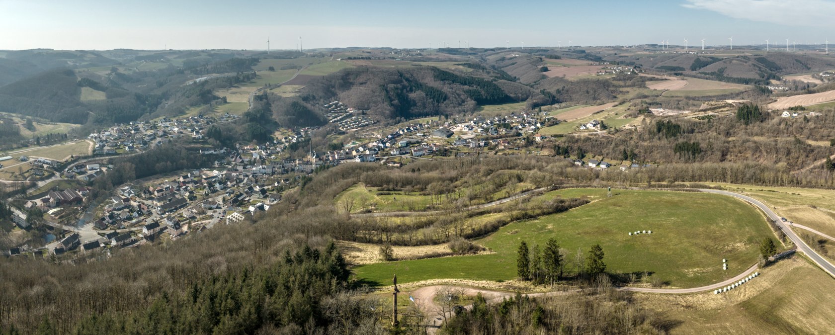 Het Devonpad loopt door de heuvelachtige Eifel rond Waxweiler, © Eifel Tourismus GmbH, D. Ketz