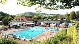 Badespaß auf dem Prümtal Camping in Oberweis, © Prümtal Camping