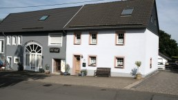 Hausfront