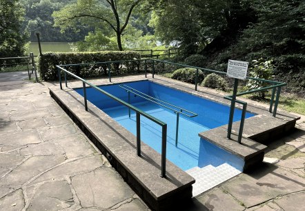 Wassertretbecken in Biersdorf am See, © Nina schmitz Rossler