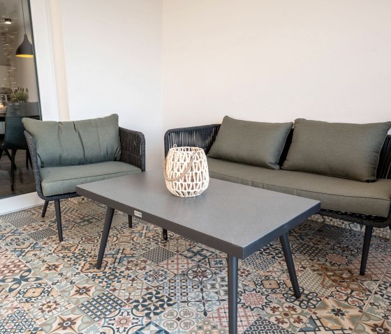 Überdachte Lounge, © LMZ