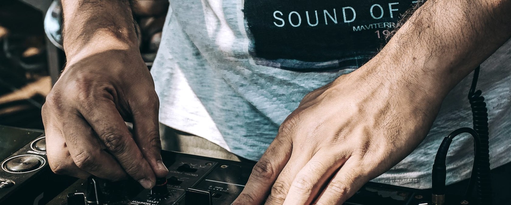 DJ am Pult, © Pixabay