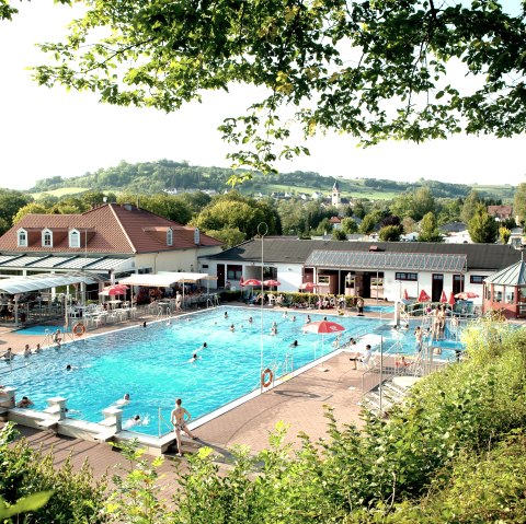 Badespaß auf dem Prümtal Camping in Oberweis, © Prümtal Camping