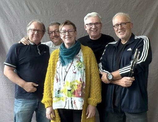 Blame it on Frank, &copy; Band