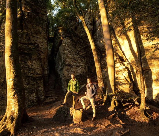 Zonsopgang in de rotsachtige Duivelskloof, © Eifel Tourismus GmbH, Dominik Ketz