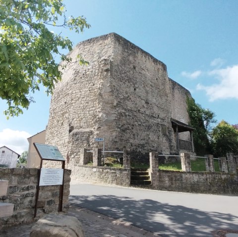 Burg Bettingen, © TI Bitburger Land