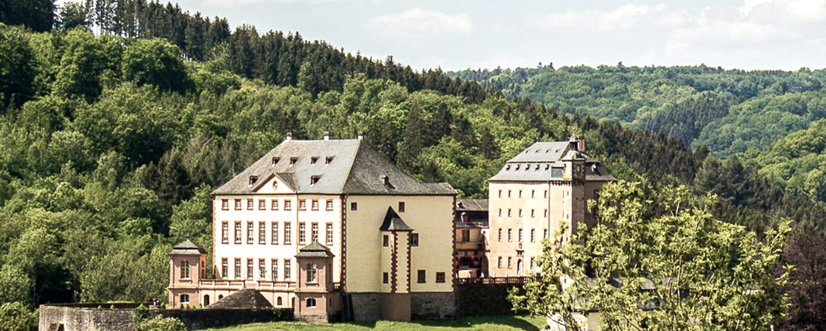 Schloss Malberg, © Tourist Information Bitburger Land