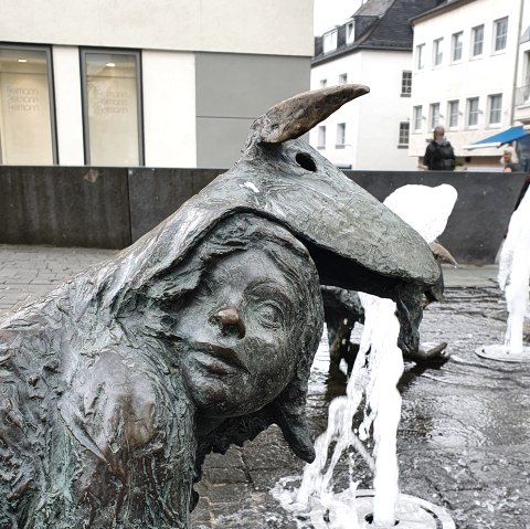 G&auml;&szlig;estrepper-Brunnen, &copy; TI Bitburger Land