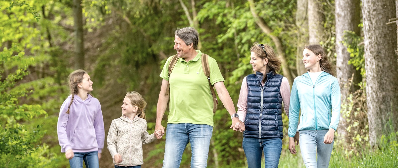 Familie beim Wandern, &copy; RPT, Domink Ketz
