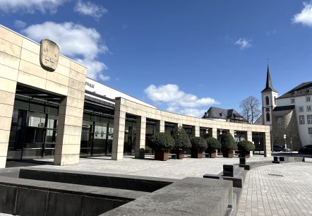 Außenansicht Bitburger Stadthalle, © TI Bitburger Land