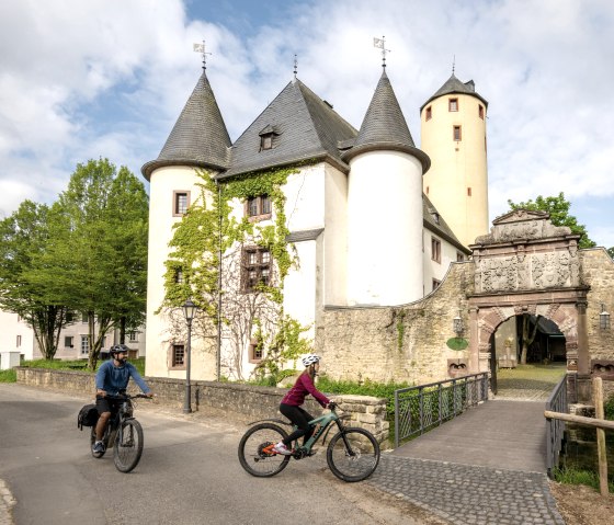 Kasteel Rittersdorf op het Nims fietspad, © Eifel Tourismus GmbH, Dominik Ketz